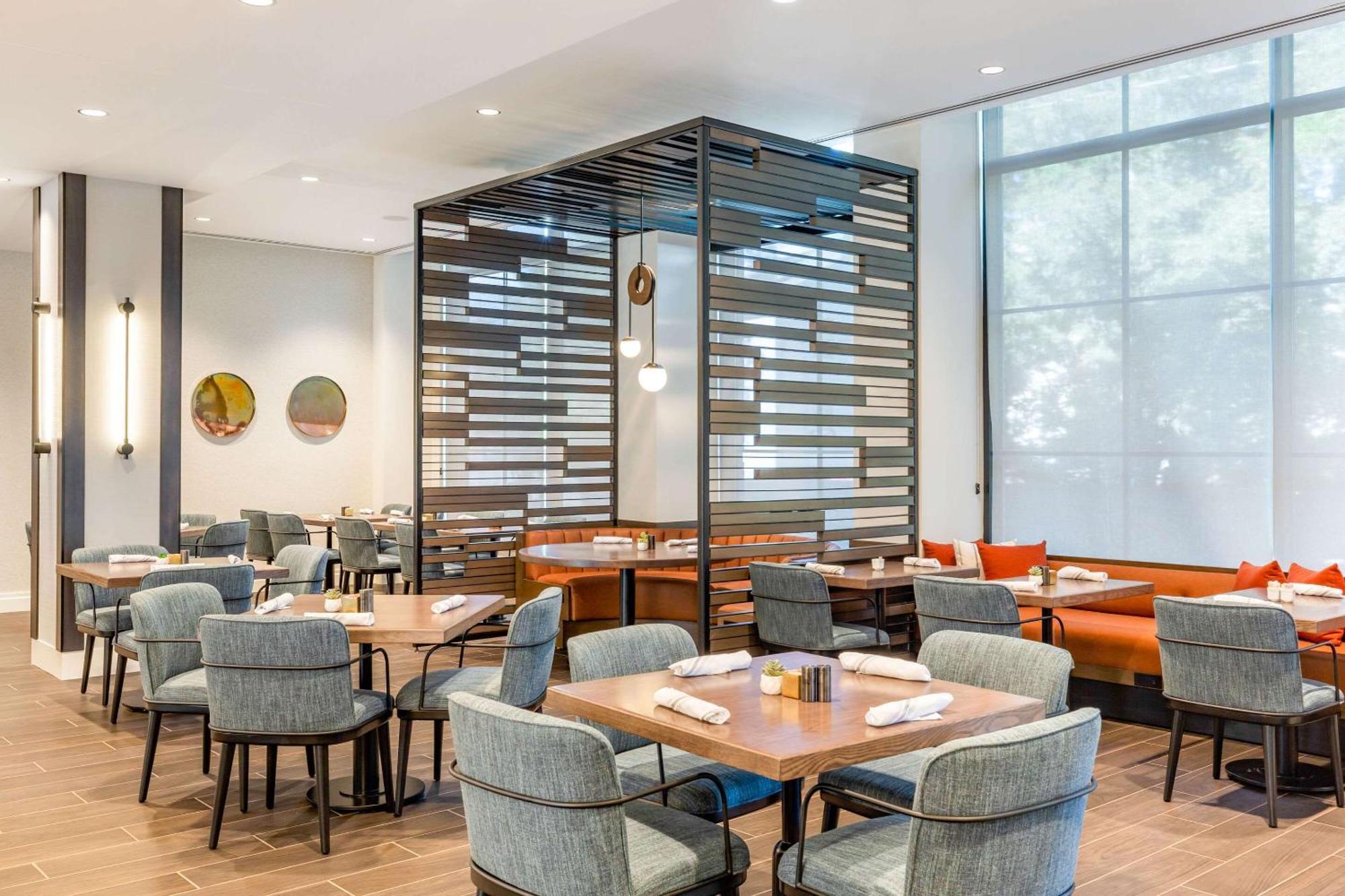 Cambria Hotel New Haven University Area Exterior photo
